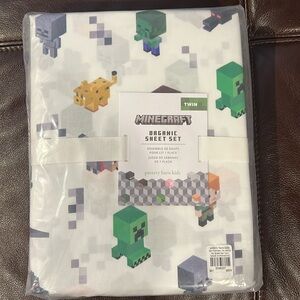 Pottery barn, kids Minecraft organic sheet set size twin